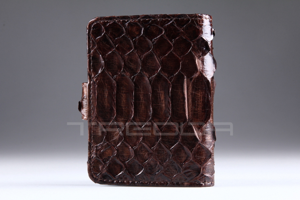 Визитница из кожи питона
