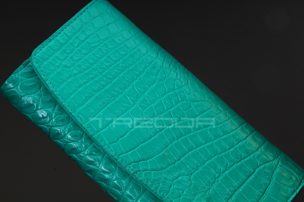 Кошелек женский из кожи крокодила